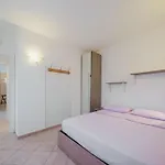 Linara By Interhome سيستري ليفانتي